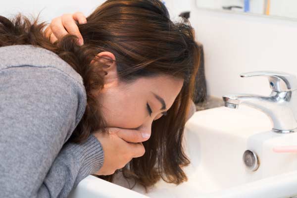 nausea causes women mfine 