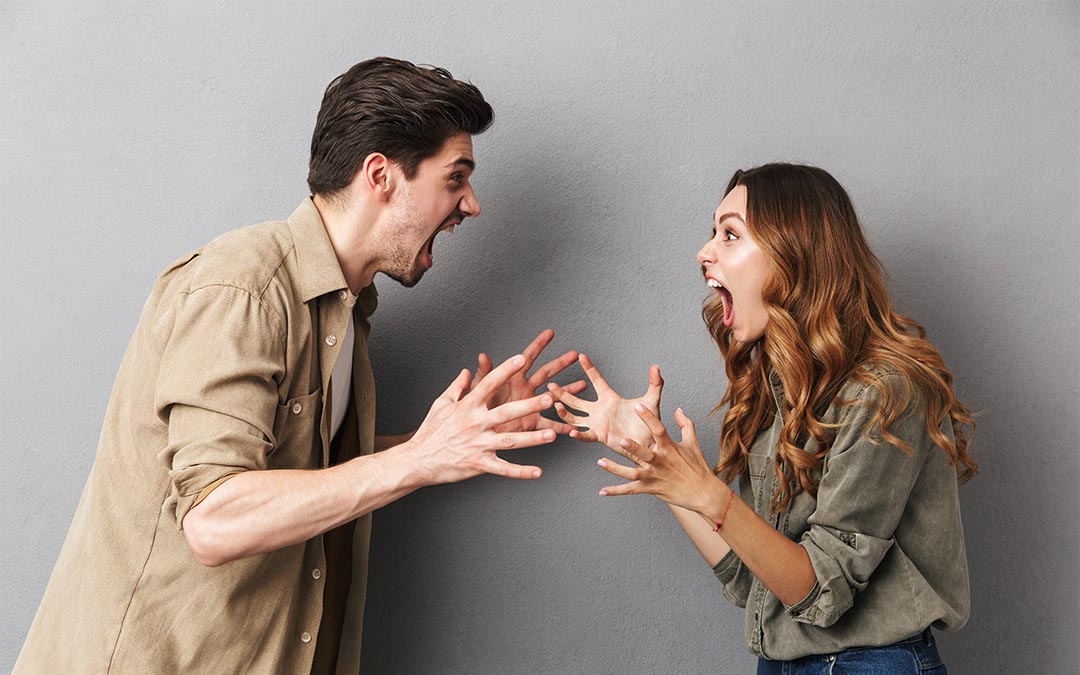 15 Signs You Are In A Toxic Relationship