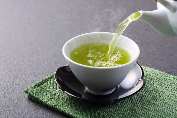 tips to lose belly fat - green tea increases metabolism