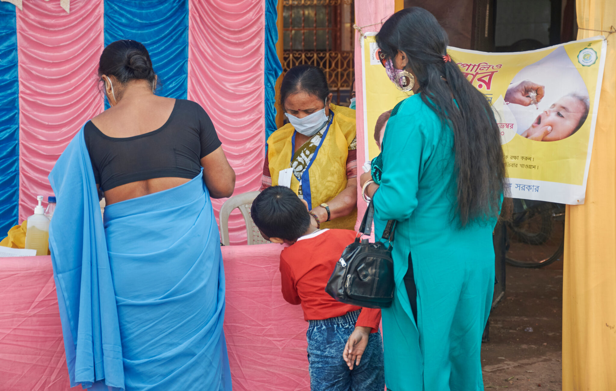 Breathtaking Near By Polio Drops Photo in HD Breathtaking Near By Polio Drops Photo in HD